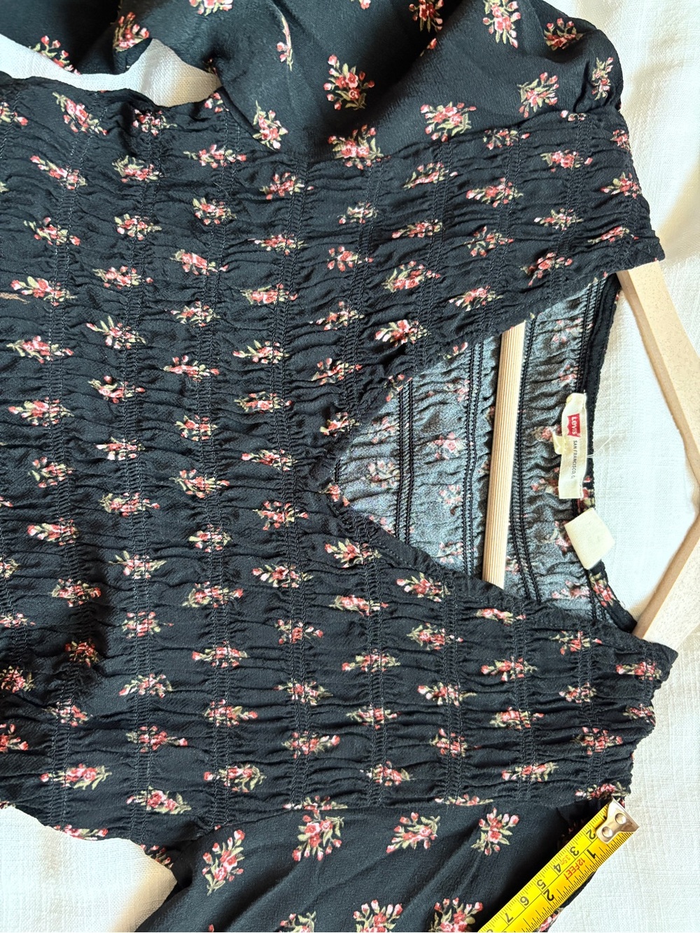 Levi's Black Midi V Neck Dress with Floral Print - Picture 16 of 16